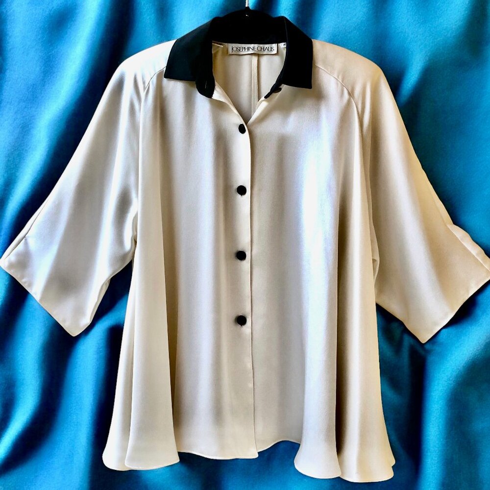 VTG 80s Josephine Chaus Swing Blouse Medium Ivory Black Trim Shoulder Pads Korea